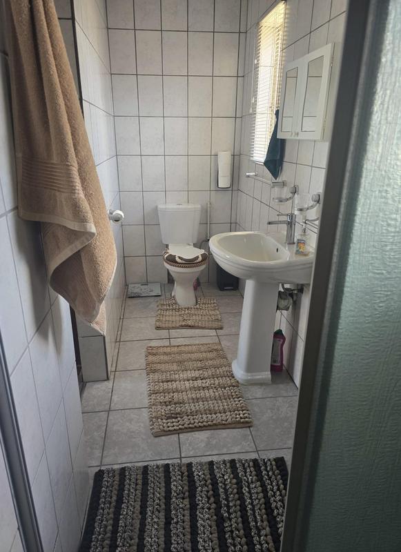 4 Bedroom Property for Sale in Hospitaalpark Free State